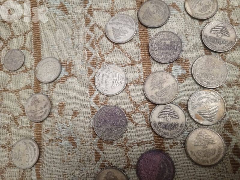 عملات عمله لبناني 0