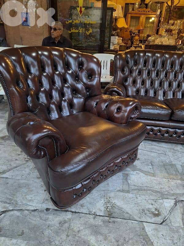 salon chesterfield England original 4