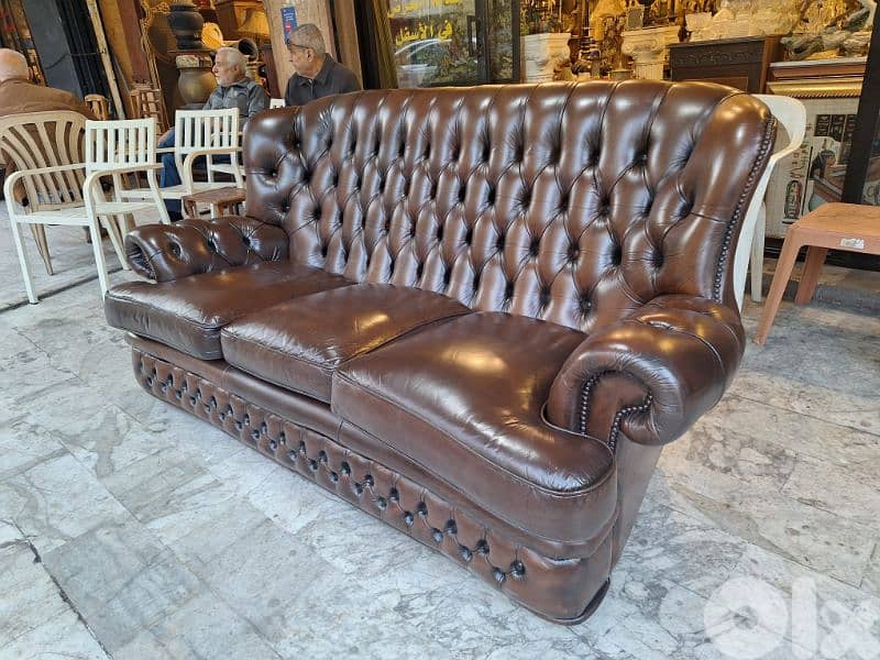 salon chesterfield England original 7