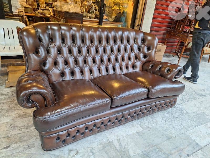 salon chesterfield England original 9