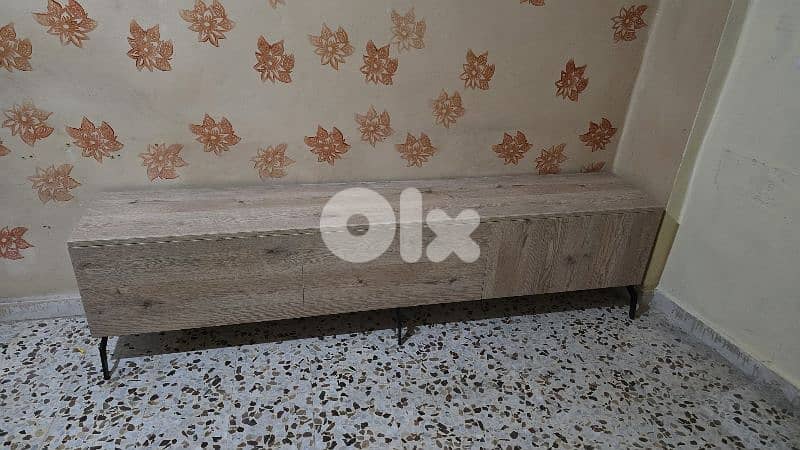tv unit used like new 0