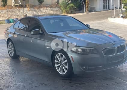 BMW 5-Series 2011