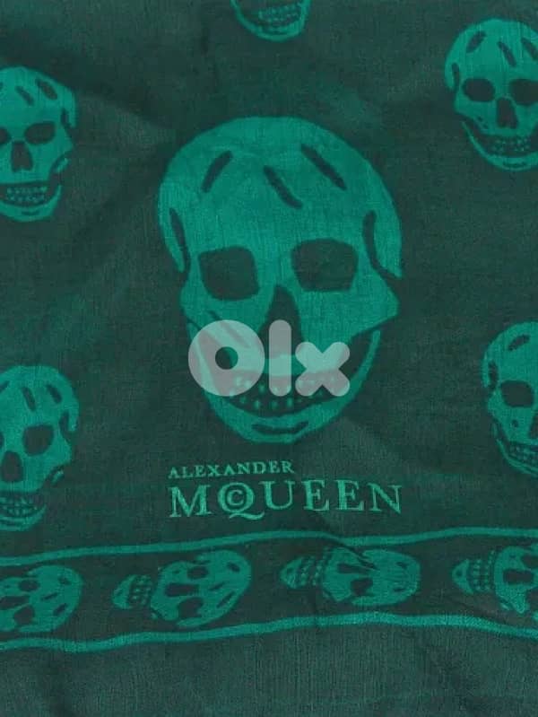ALEXANDER MQUEEN SILK SCARF 1
