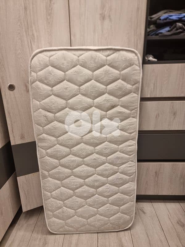 Baby mattress for sale 0