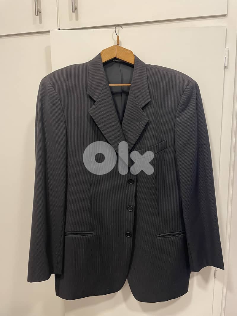Giorgio Armani suit 0
