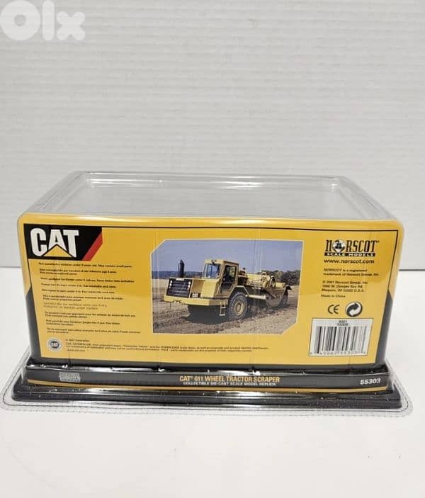 CAT 611 Wheel Tractor Scraper diecast model 1;64 6
