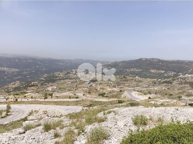 1750m2 Land in Mtein,metn عقار للبيع في المتين 0