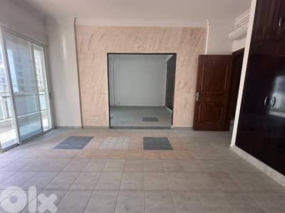 Office for Rent in Jnahمكتب للإيجار في الجناح