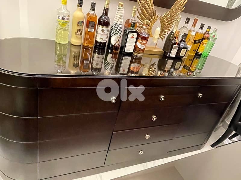 Dining Table + 8 Chairs+ Dressoire + Mirror 6