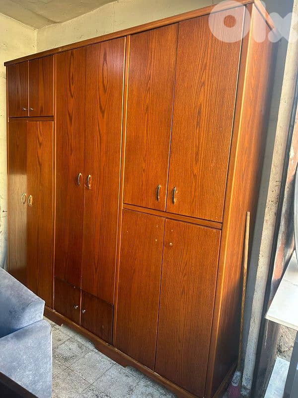 خزانة شغل توصاية عشر درف خشب زان ولاتي ملبسة قشرة سنديان 2