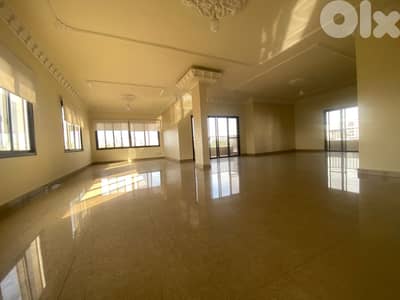 Apartment for rent in Badaroشقة للايجار في بدارو