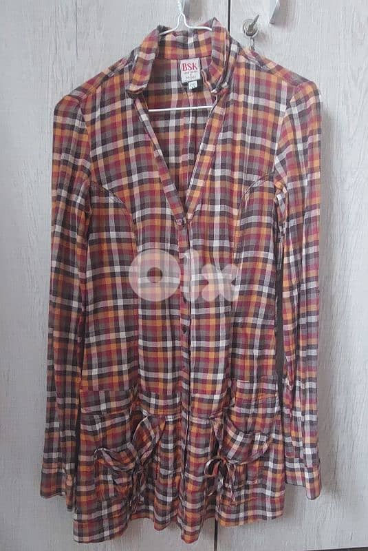 Long Bershka shirt 2