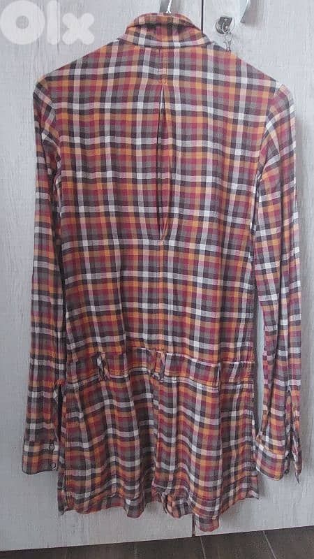 Long Bershka shirt 3
