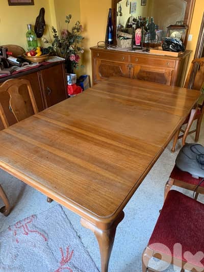 Vintage Wood Dining Room Set – Table + 6 Chairs + Dresser
