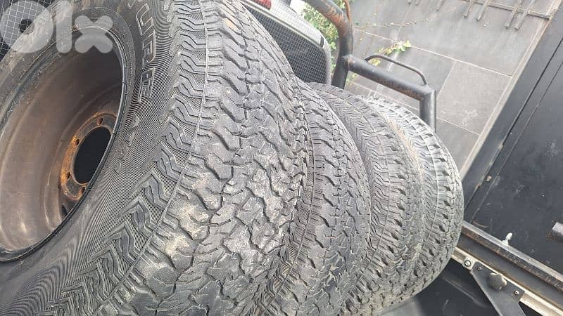 دواليب 32×11.5 جنطة حديد ١٥ 2