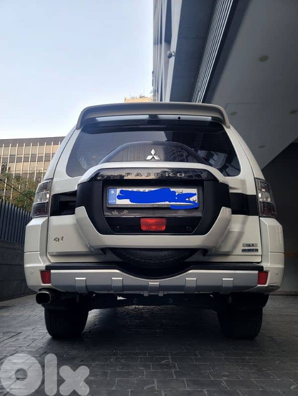 Mitsubishi Pajero 2016 0