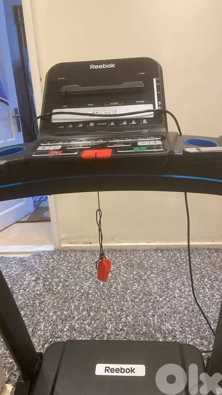 Reebok treadmill JET Series like new 2