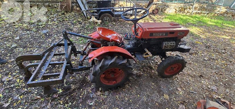 Kubota B6000 - Tractor - تراكتور 0