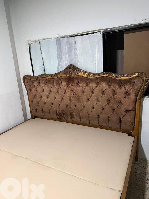 تخت مجوز مصري حفر خشب زان 1