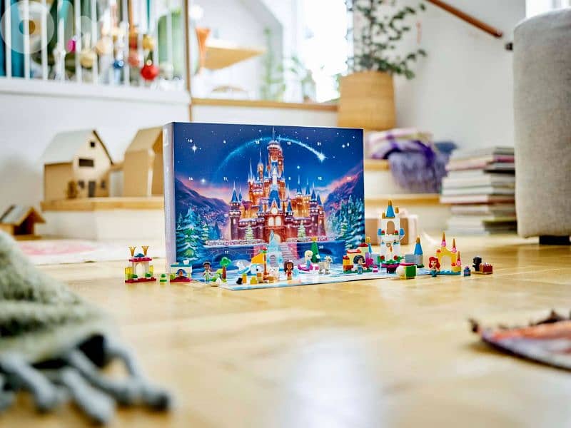 LEGO Disney Advent Calendar 2024 (set number 43253). 2