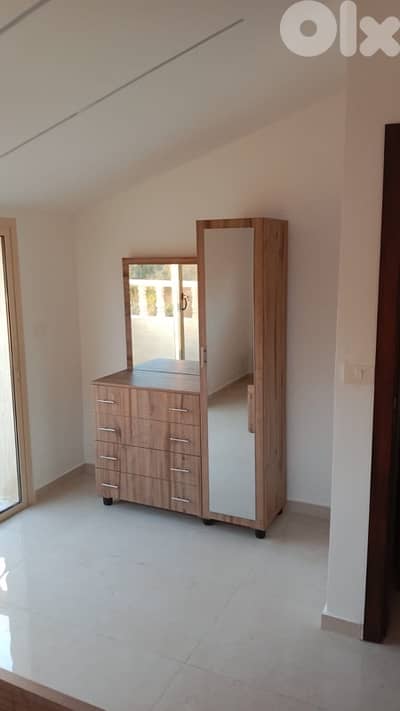 خزاين للبيع