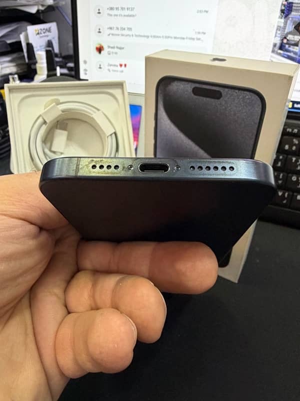 iphone 15 Pro Max 2 Sim 1 TB Like New Not Fixed Not Opened 86% Battery 2