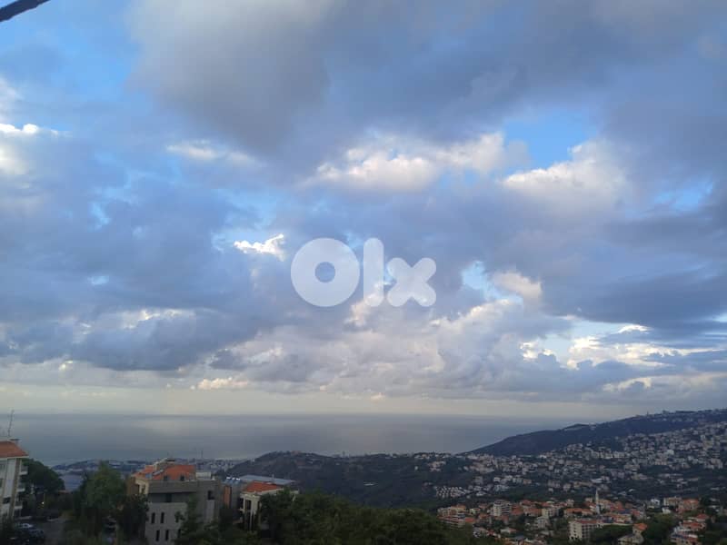 Apartment For Sale In Qornet El Hamra شقة للبيع في قرنة الحمرا 0