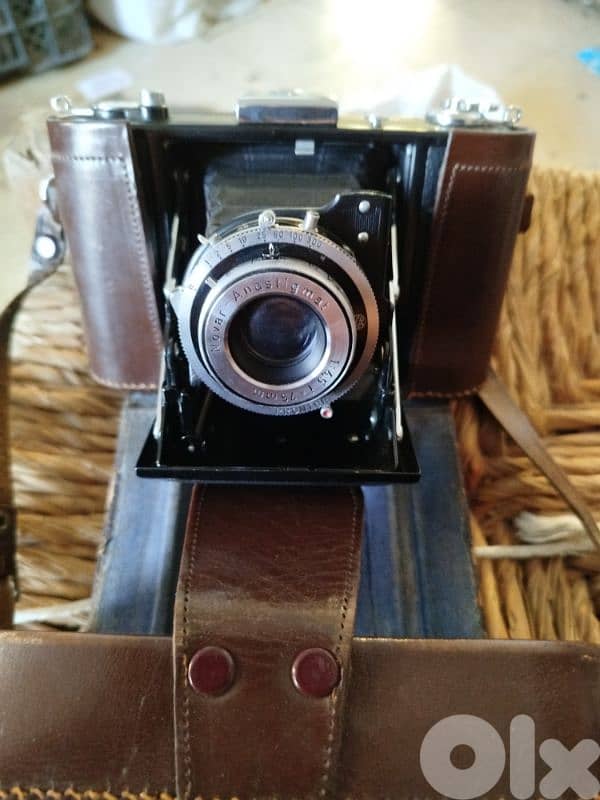 Antique camera 2