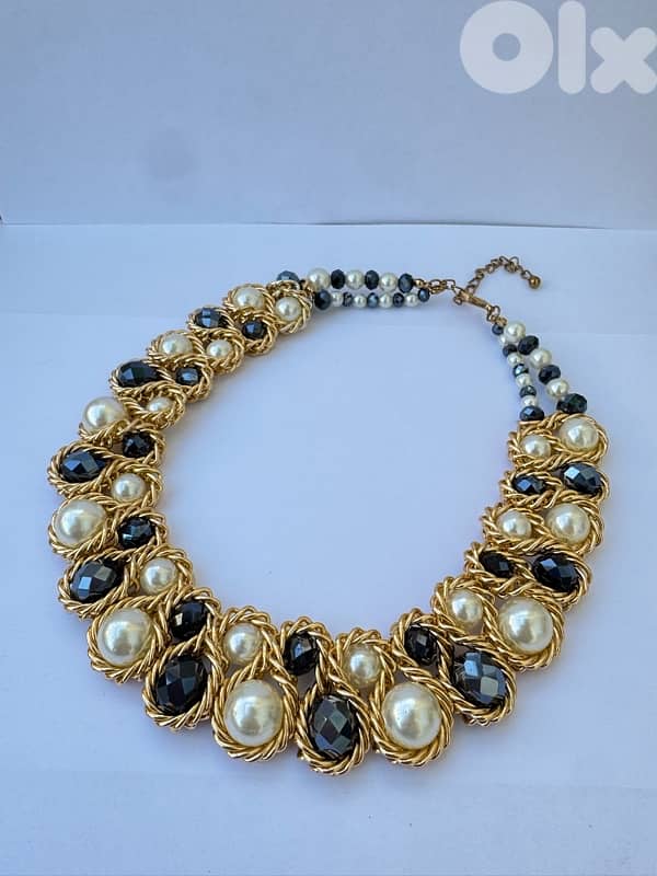 قلادة من الولو 1