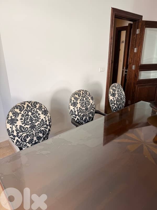 dining table and chairs 4