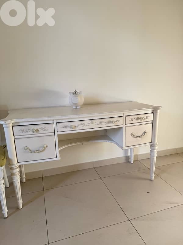 full white wooden bedroom 18