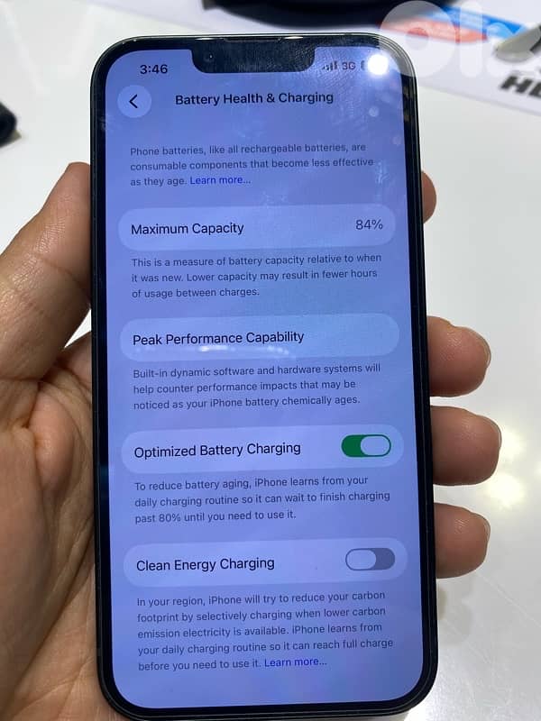 IPhone 13 128 gb battery 84% 2