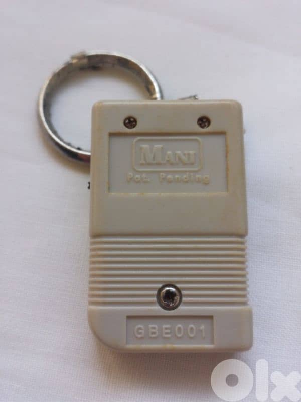 Vintage Gameboy keychain watch (+Nintendo card club) - Not Negotiable 2