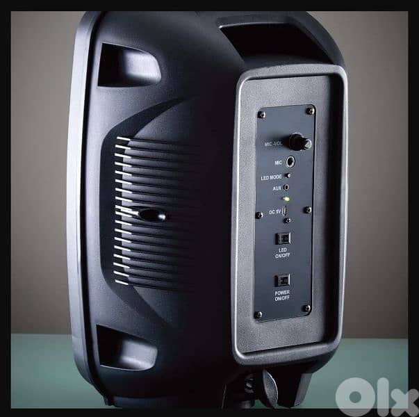 Daewoo LED Bluetooth Speaker & 20W Power Audio Output  /4$ delivery 4