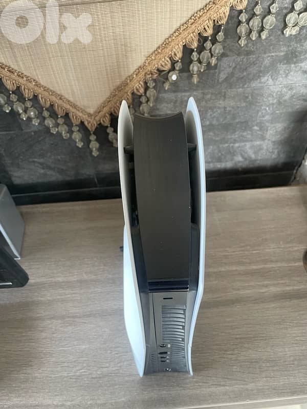 ps5 slim 1TB ! like new ! 5