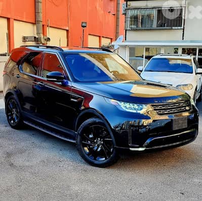 LAND ROVER DISCOVERY HSE 7 SEATS 2017 BLACK EDITION MINT CONDITION