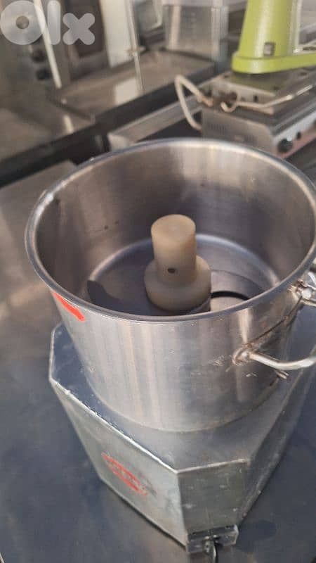 النبطيه ٠٣٧٢٤٩٢٧ 0