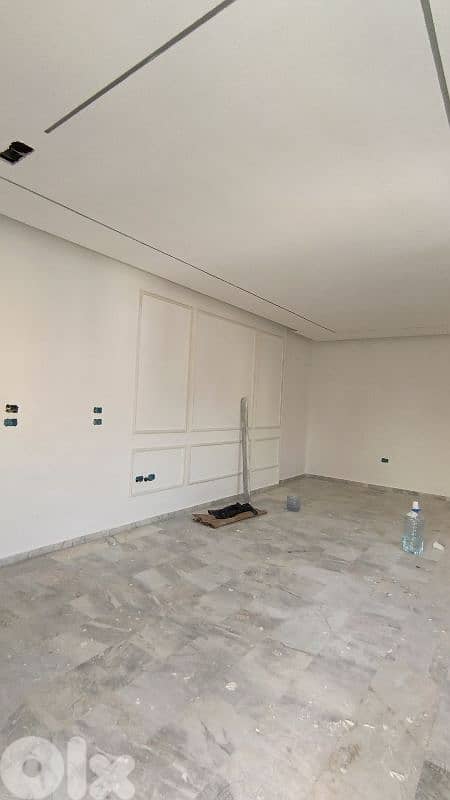 تعريق بواب ديكورات داخليه ودهانات 2