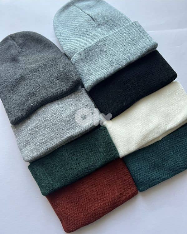 طاقية شتوية للبيع كل الكمية ٤٠٠ قطعة ، صناعة تركية 3