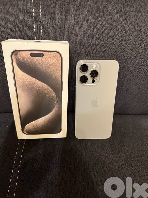 Used iphone 15 pro max 512GB  -  94% Battery health 4