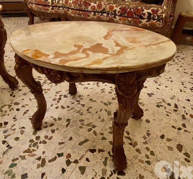 صالون ملكي حفر سباع 6