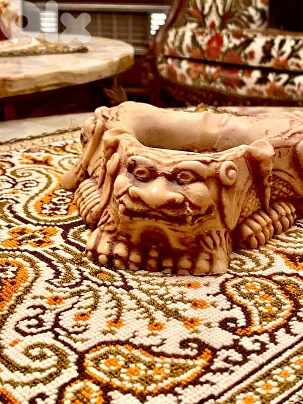 صالون ملكي حفر سباع 8