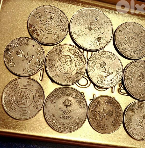 Saudi Arabia 11 old coins scrap. Lot# C-366 خردة 3
