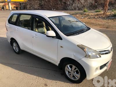 تويوتا افانزا 2012