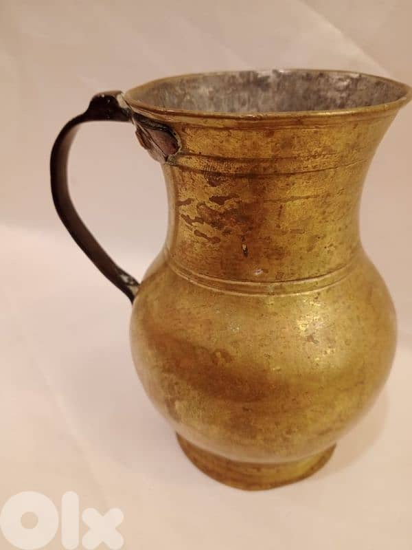 إبريق قديم نحاس أصفر 0