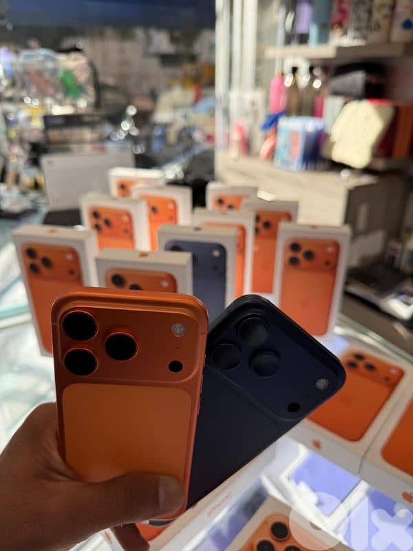 Brand new iPhone 17promax 256GB 5