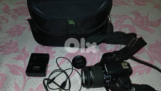 Canon EOS 700D DSLR Camera Kit – Used