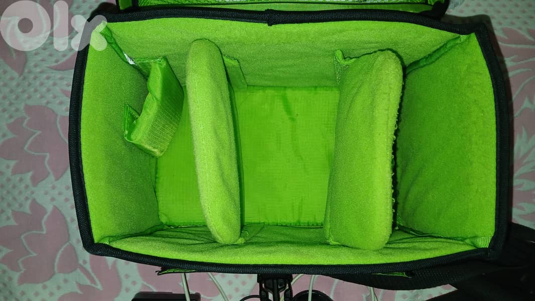 Canon EOS 700D DSLR Camera Kit – Used 1