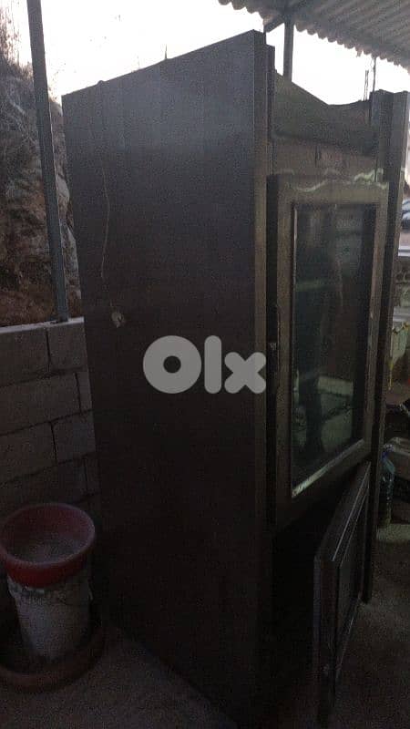 عدة مطعم بسعر لقطة 3