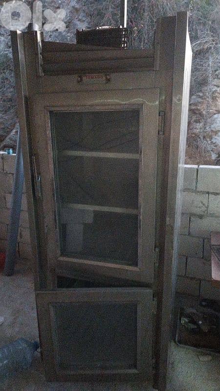 عدة مطعم بسعر لقطة 4